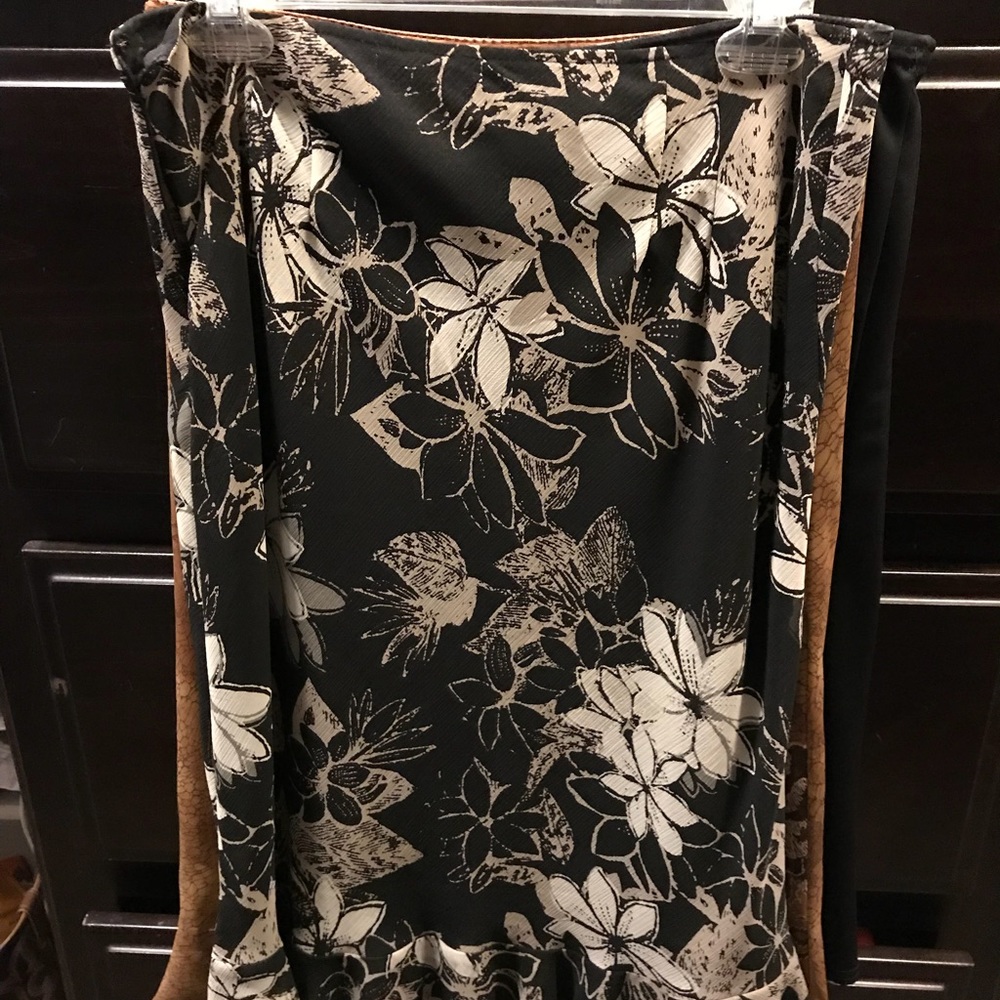 Skirts Bundle - image 3